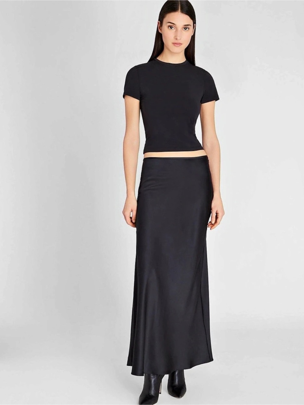 Club Monaco Maxi Skirt in Black Size 10 Like New